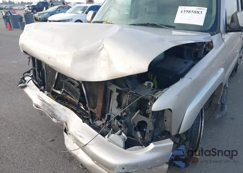 2005 Chevrolet Tahoe Z71 из США, поврежденный, VIN 1GNEK13T95R104444